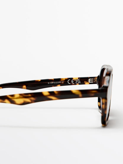 Tortoiseshell-effect aviator sunglasses