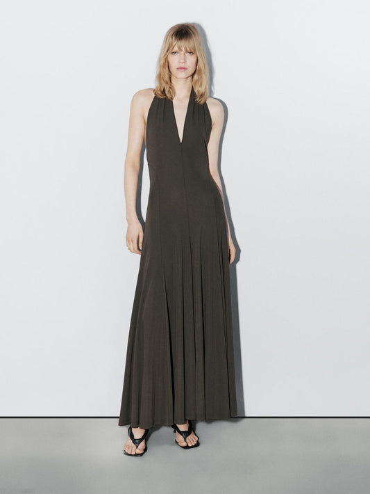 Long flowing halter-neck dress - STUDIO