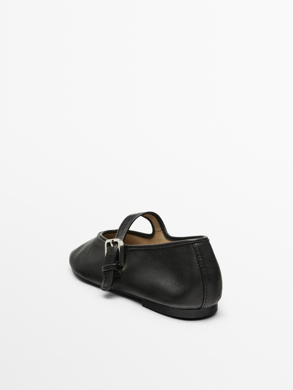 Soft leather ballerinas