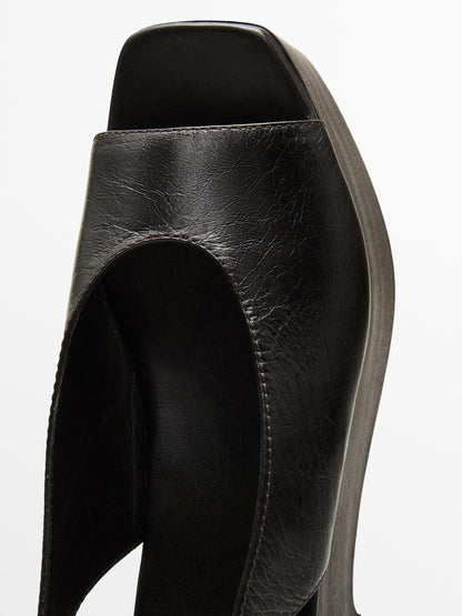 Wooden wedge mule sandals