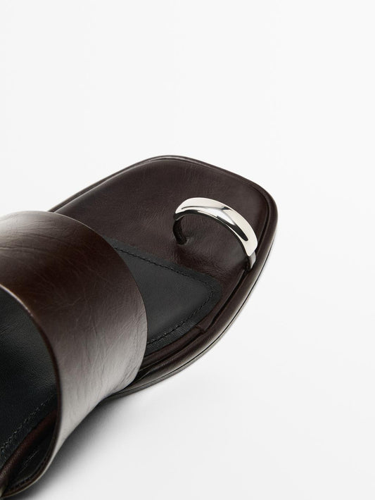 Leather flat slider sandals with ring detail