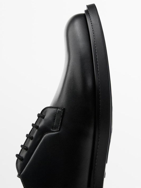 Leather derby shoes