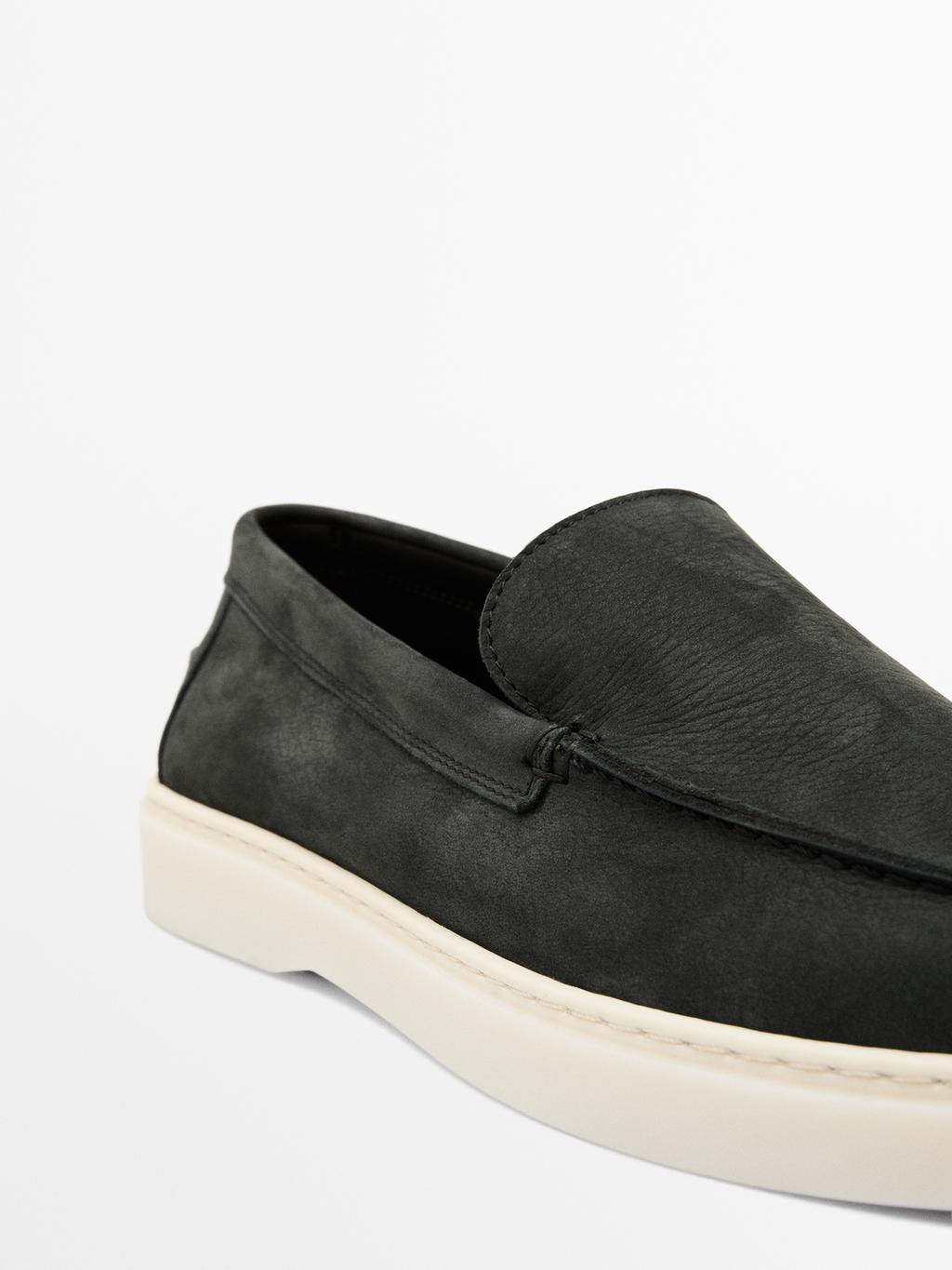 Nubuck loafers
