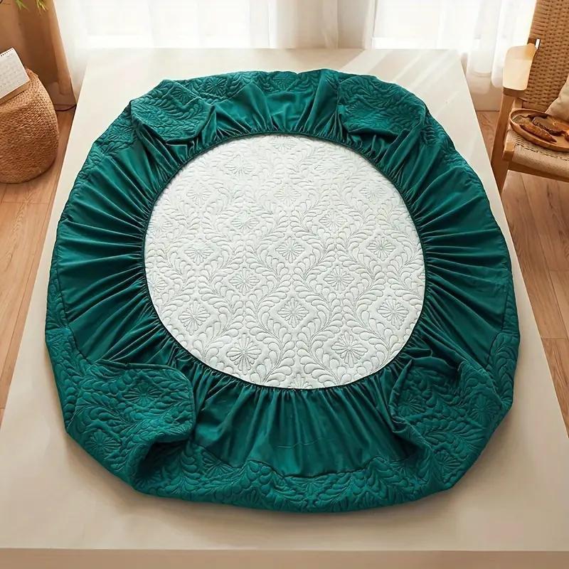 Triple-Layer Waterproof Quilted Mattress Protector