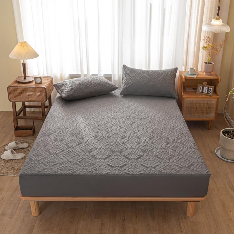 Triple-Layer Waterproof Quilted Mattress Protector